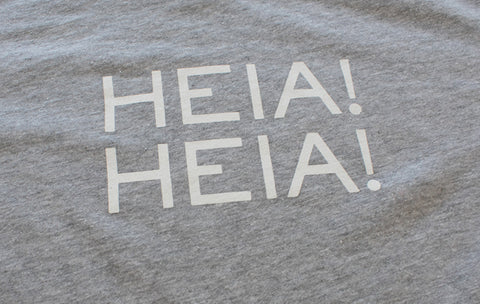 HEIA HEIA! (simple type) Tee (W)
